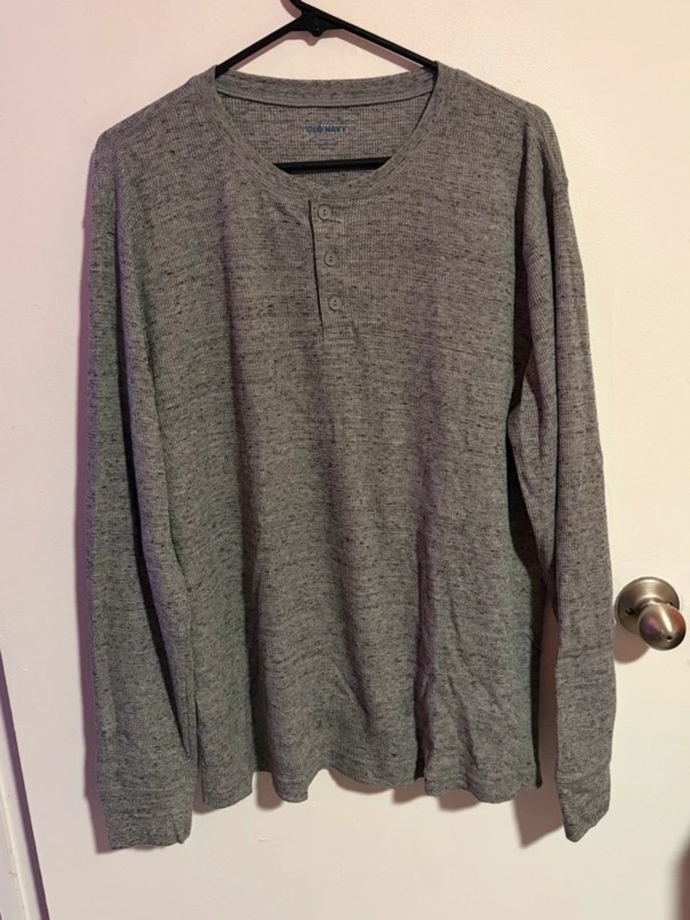 Old Navy Men's Heather Gray Long-Sleeve Henley